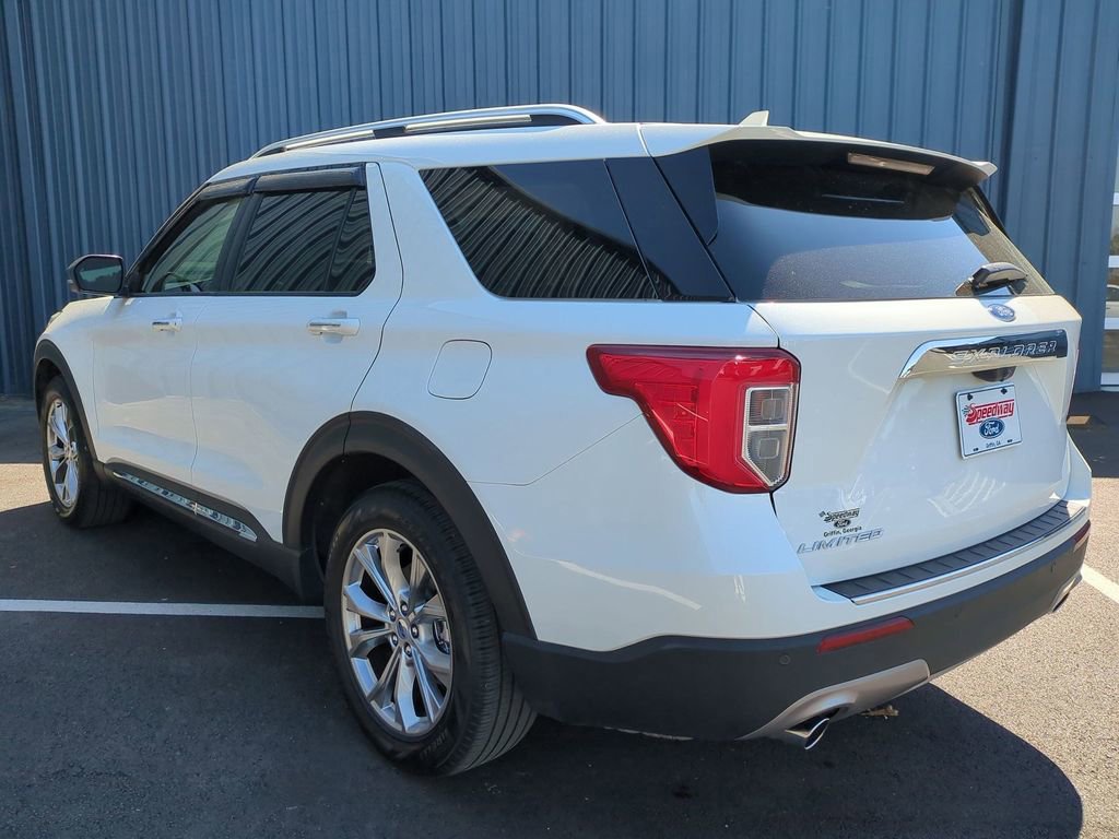 Certified 2021 Ford Explorer Limited w/ Equipment Group 301A image 4