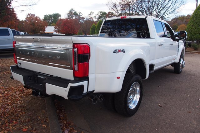Certified 2025 Ford F450 Platinum w/ Platinum Plus Package image 8