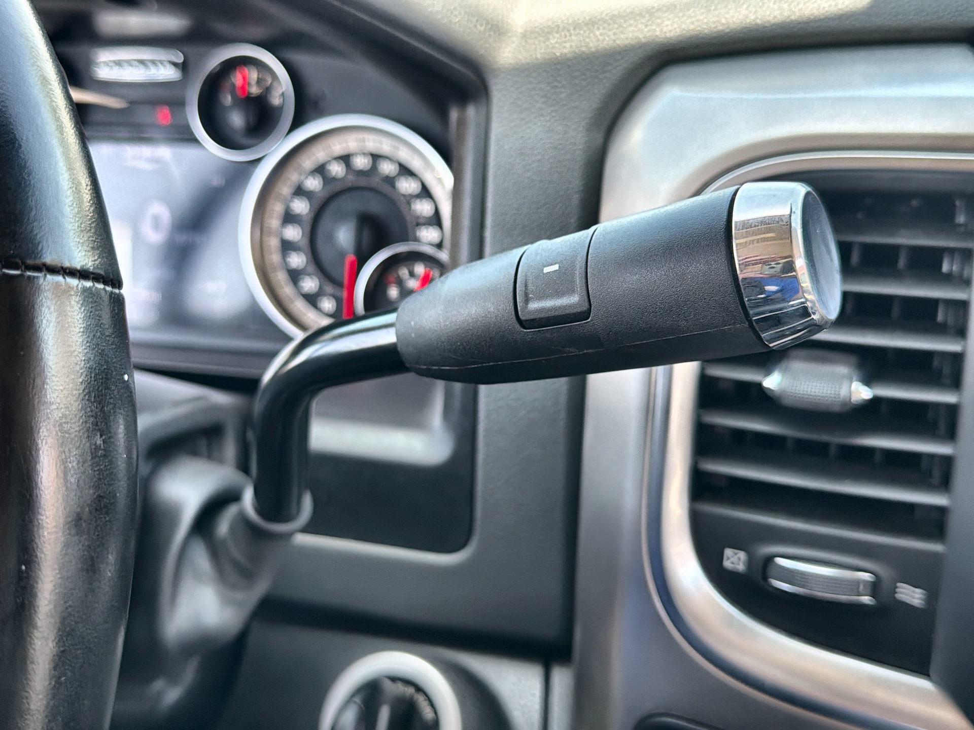 Used 2017 RAM 3500 Big Horn AWD/4WD image 19