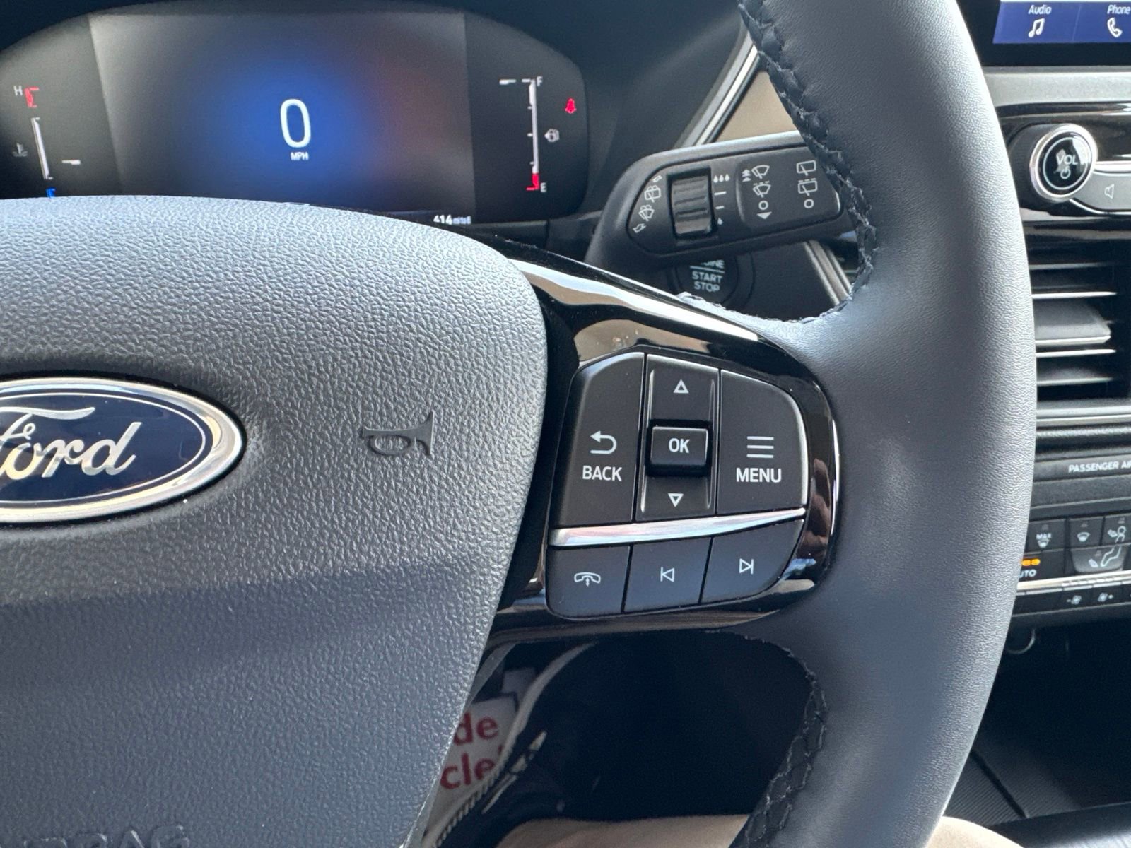 Certified 2023 Ford Escape Active AWD/4WD image 31