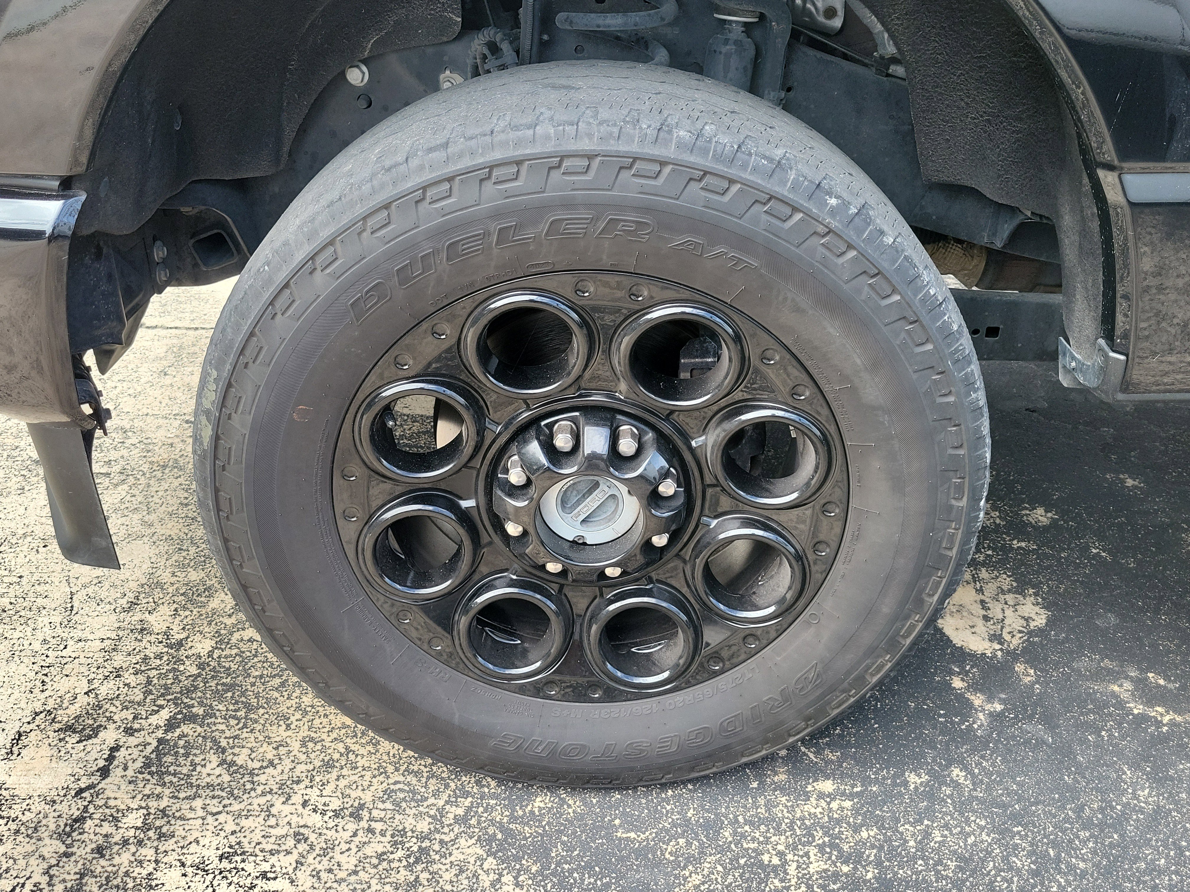 Certified 2024 Ford F250 XLT w/ Black Appearance Package AWD/4WD image 4