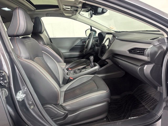 Used 2025 Subaru Crosstrek 2.5i Limited w/ Popular Package #3A AWD/4WD image 4