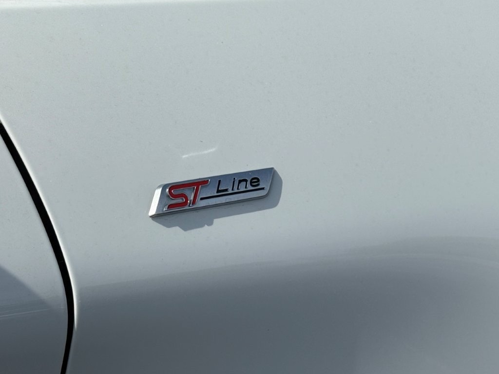 Certified 2025 Ford Explorer ST-Line w/ ST-Line Street Pack AWD/4WD image 10