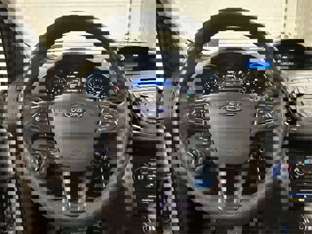 Certified 2018 Ford Escape SE image 11