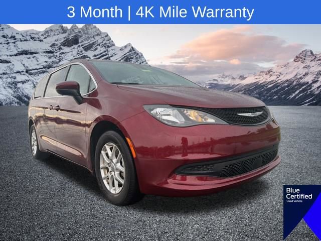 Used 2023 Chrysler Voyager LX FWD image 1