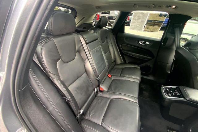 Used 2021 Volvo XC60 T5 Inscription image 19