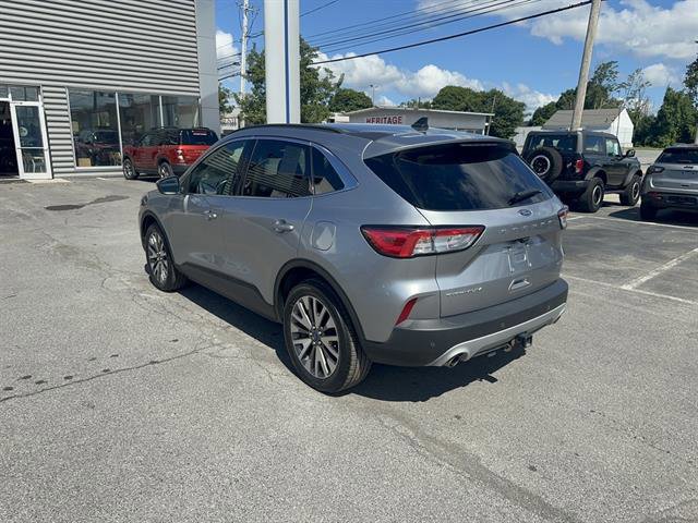 Certified 2022 Ford Escape Titanium w/ Class II Trailer Tow Package image 5