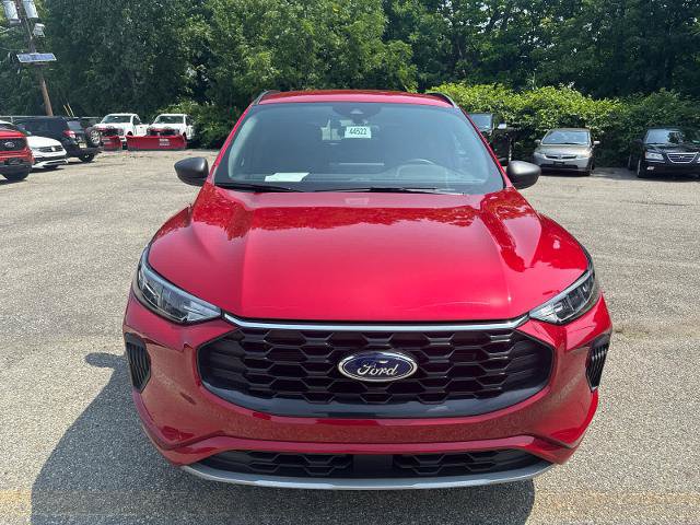 Certified 2024 Ford Escape ST-Line w/ Tech Pack #1 AWD/4WD image 2