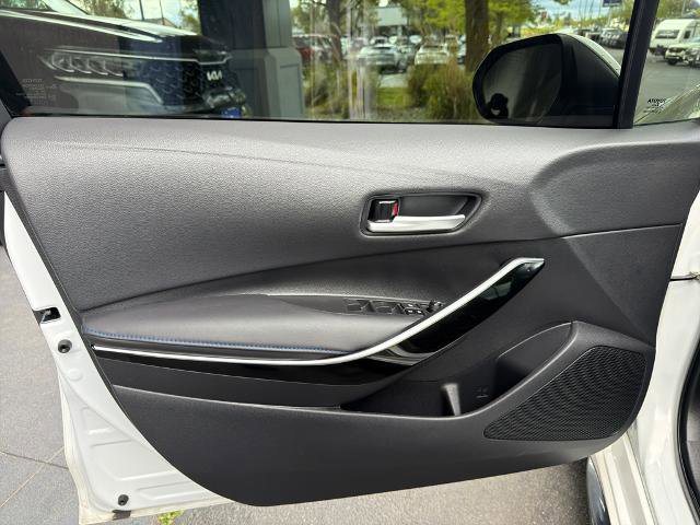 Used 2022 Toyota Corolla XSE FWD image 16