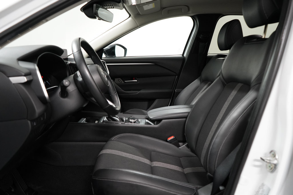 Used 2025 MAZDA CX-50 AWD 2.5 S w/ Preferred Package image 14