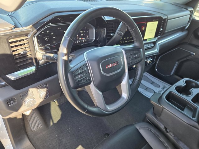 Used 2024 GMC Sierra 1500 SLT AWD/4WD image 19
