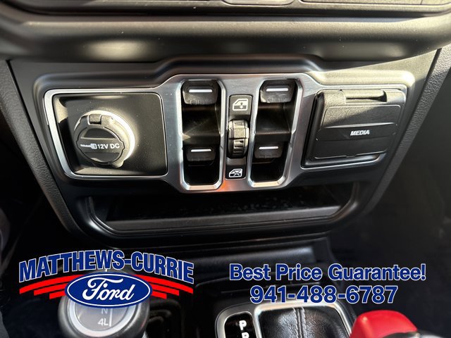 Used 2023 Jeep Gladiator Overland w/ Popular Equipment Package AWD/4WD image 23