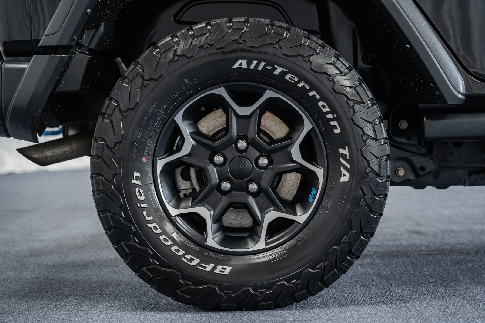 Used 2022 Jeep Wrangler Unlimited Rubicon 4xe w/ Cold Weather Group AWD/4WD image 27