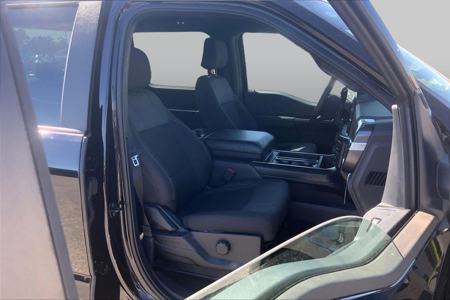 Certified 2025 Ford F150 STX w/ Equipment Group 200A RWD image 9
