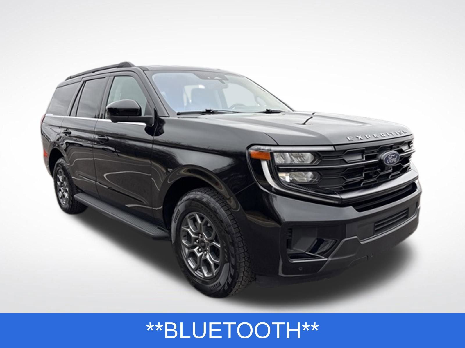 Certified 2025 Ford Expedition Active AWD/4WD image 8