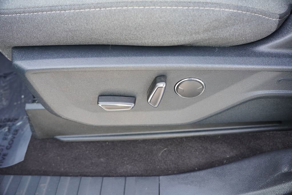 Certified 2021 Ford F150 XLT w/ Equipment Group 302A High image 22