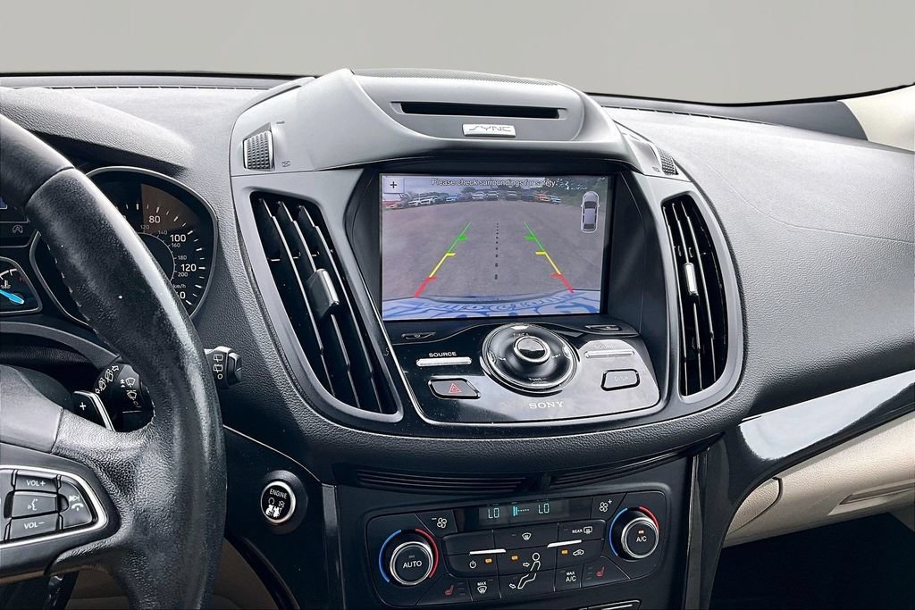 Certified 2017 Ford Escape Titanium FWD image 21