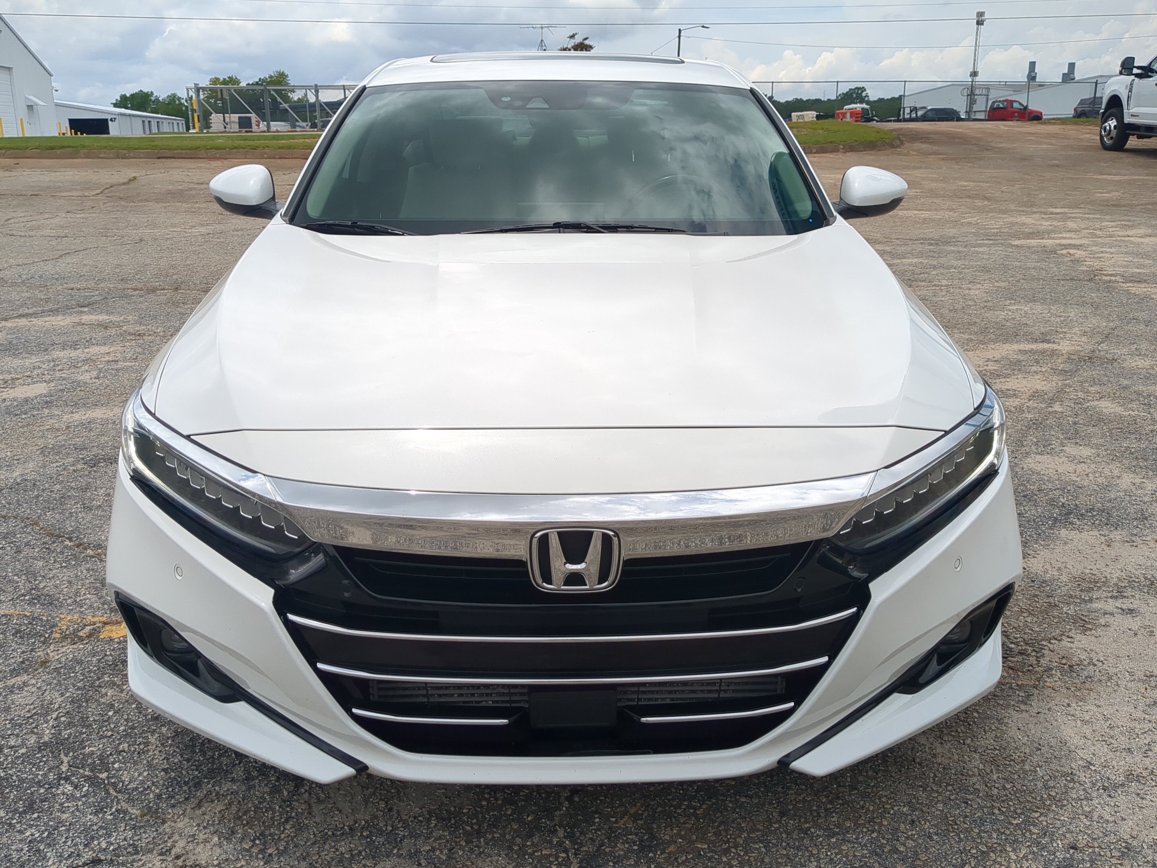 Used 2021 Honda Accord Touring image 7