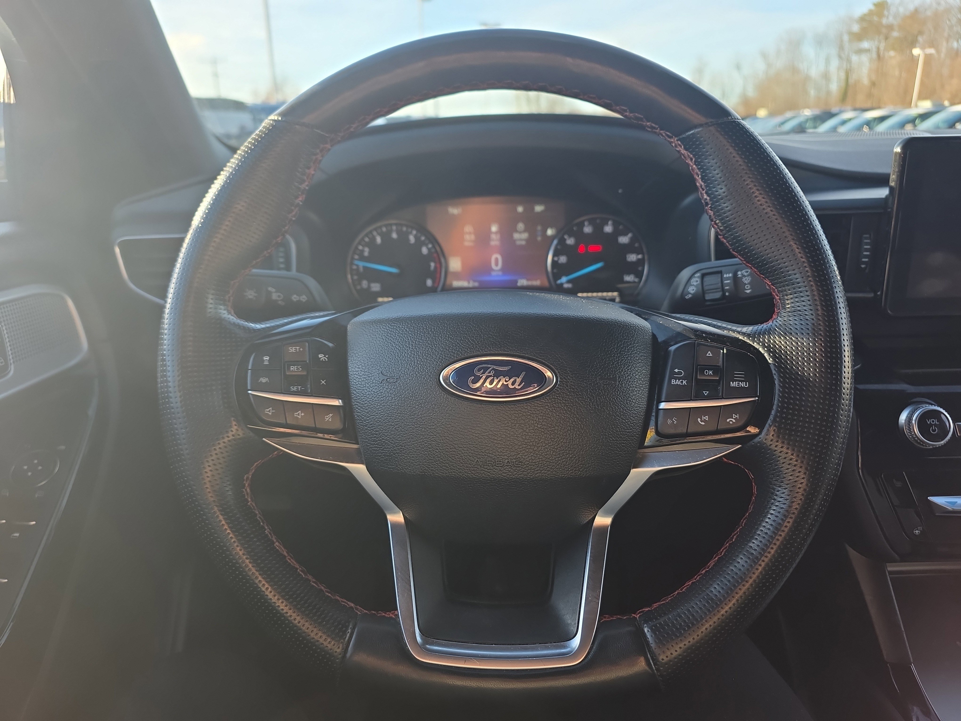 Certified 2022 Ford Explorer ST-Line w/ Class IV Trailer Tow Package image 35