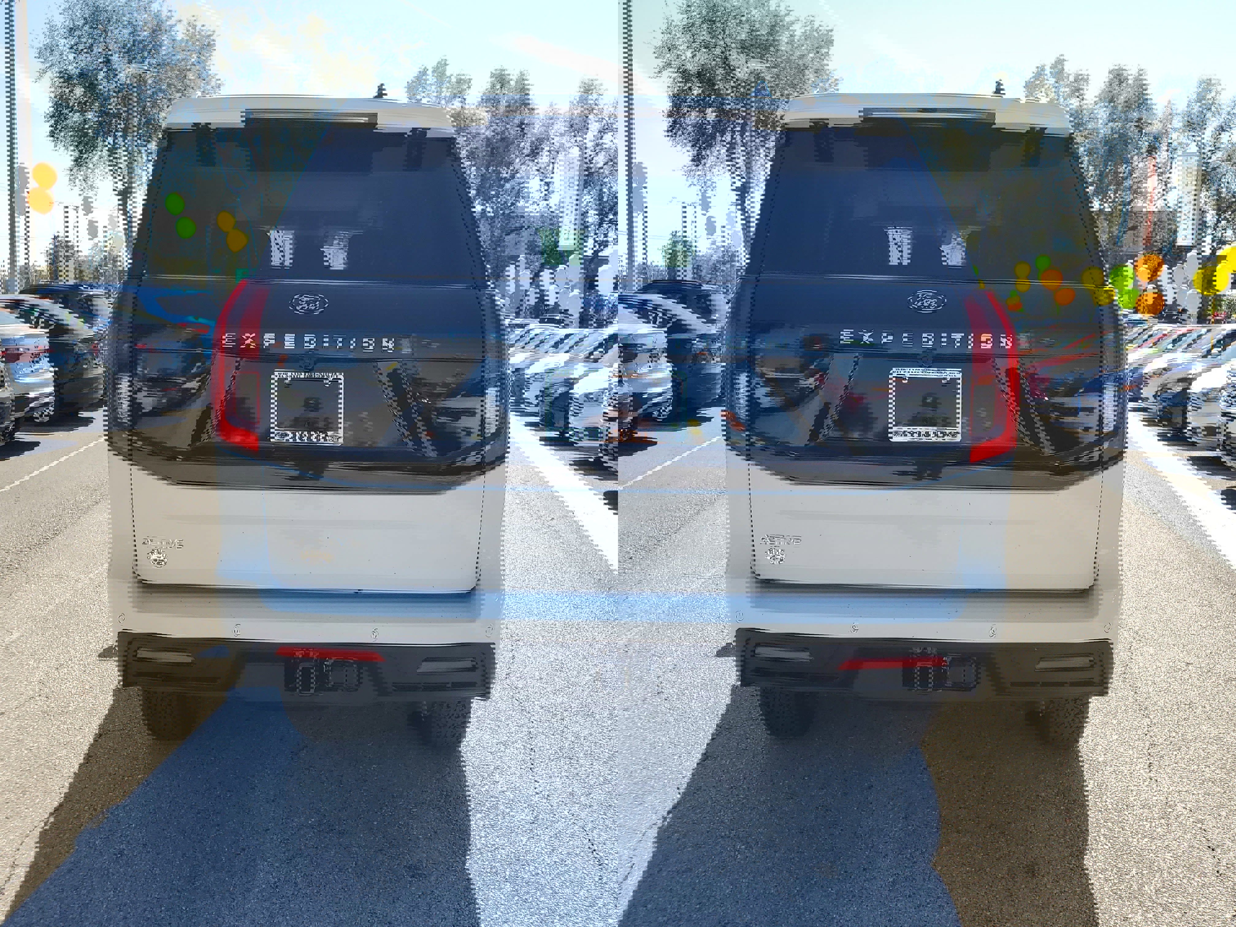 Certified 2025 Ford Expedition Active image 2