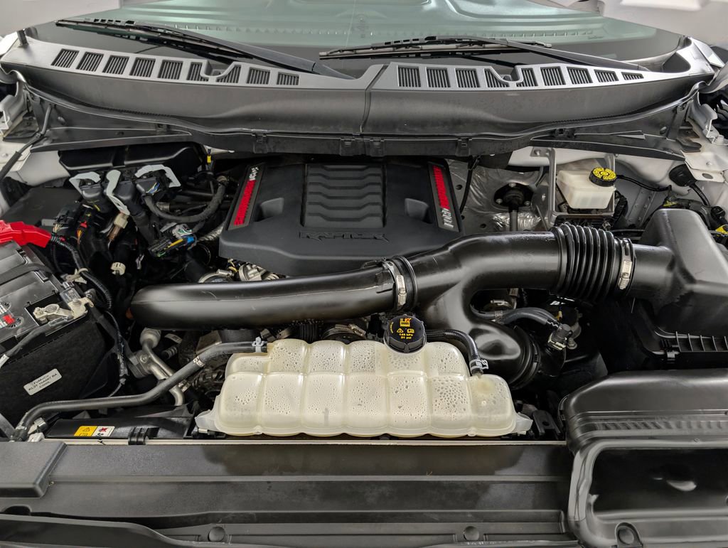 Certified 2023 Ford F150 Raptor w/ Raptor Carbon Fiber Package AWD/4WD image 8