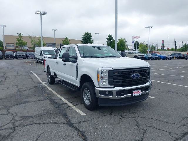 Certified 2025 Ford F250 XL w/ XL Chrome Package AWD/4WD image 1