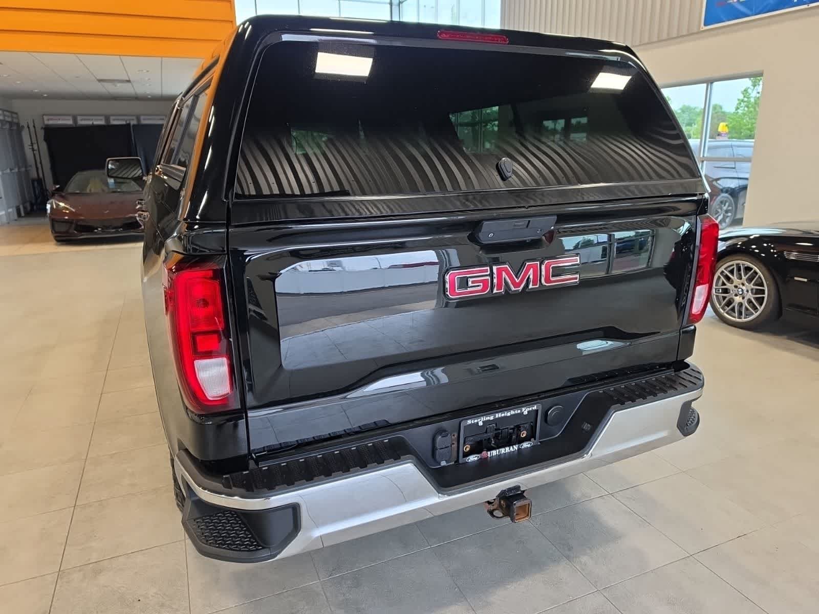 Used 2019 GMC Sierra 1500 SLE w/ SLE Value Package AWD/4WD image 10
