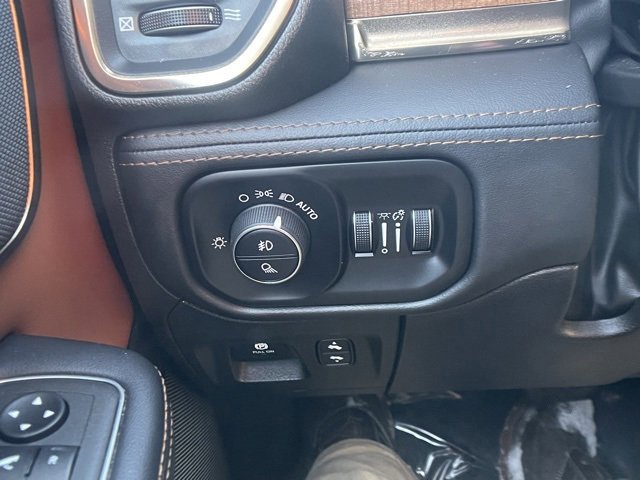 Used 2024 RAM 1500 Limited image 23