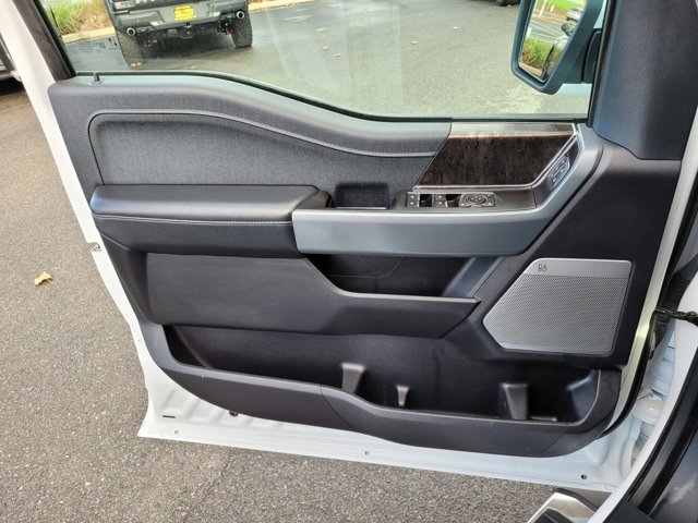 Certified 2022 Ford F150 Lariat w/ Equipment Group 501A Mid image 27