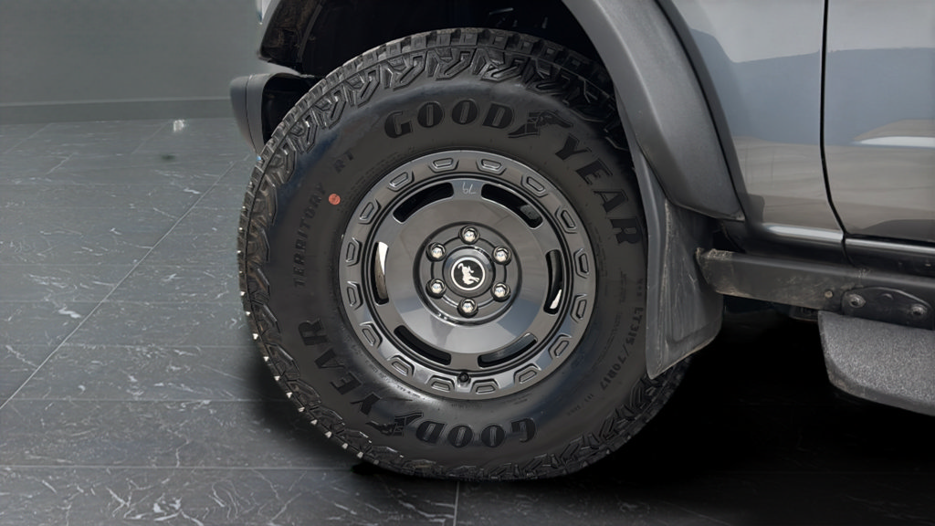 Certified 2025 Ford Bronco Badlands AWD/4WD image 36