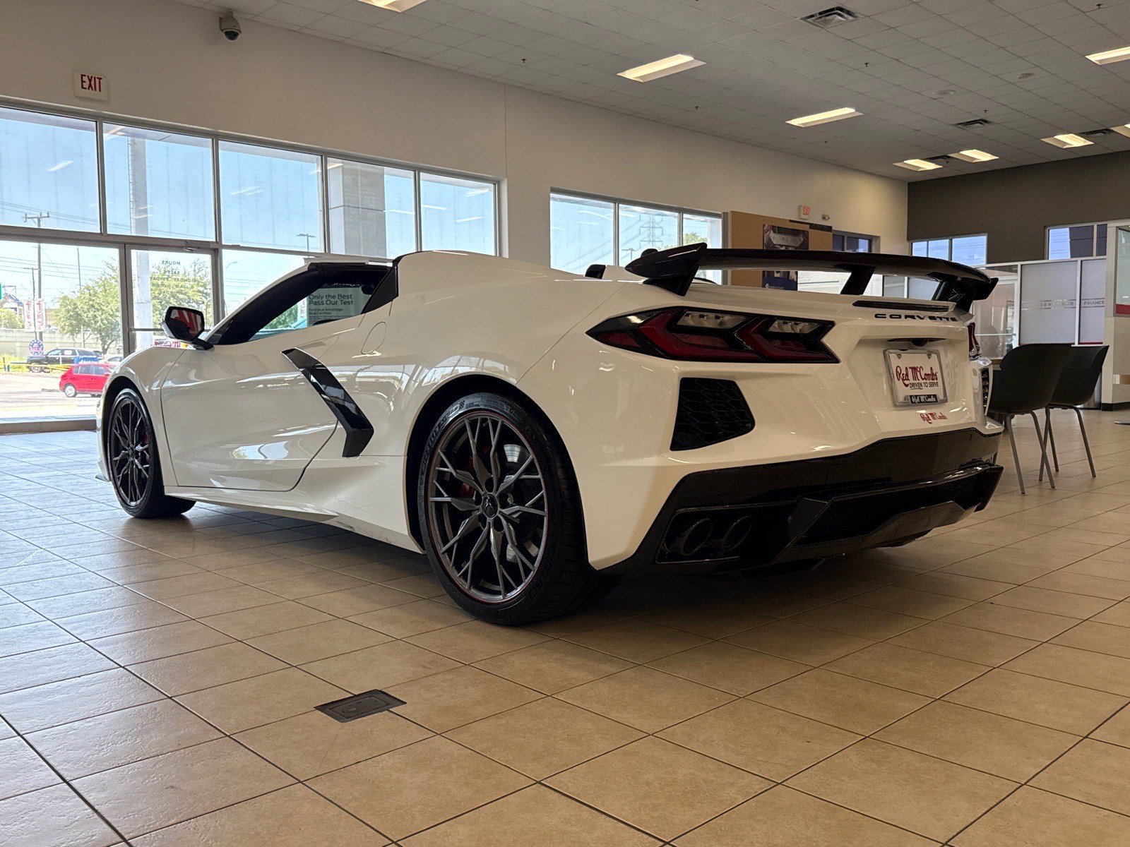 Used 2026 Chevrolet Corvette Stingray Preferred Conv w/ Z51 Performance Package RWD image 6