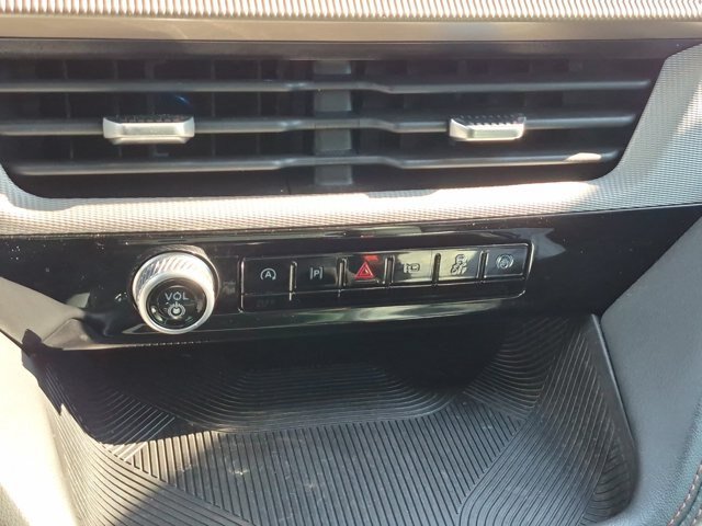 Certified 2025 Ford Explorer Active w/ Active Comfort Package RWD image 26