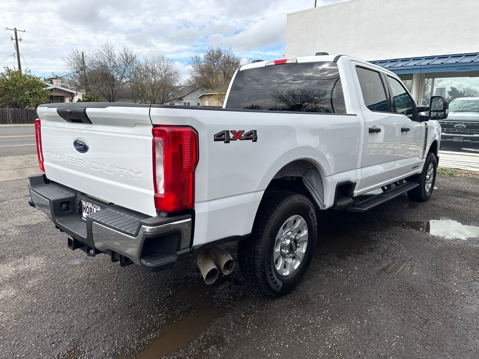 Certified 2024 Ford F250 XLT image 5