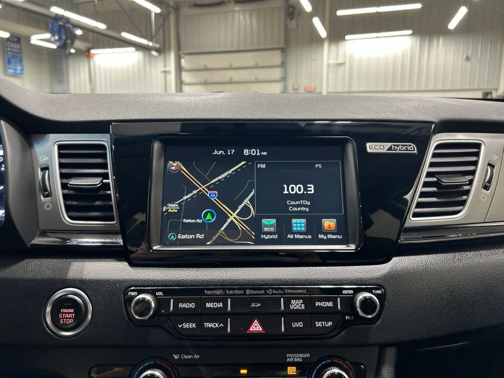Used 2018 Kia Niro EX w/ EX Touring Graphite Edition FWD image 17