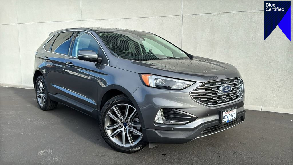 Certified 2022 Ford Edge Titanium w/ Class II Trailer Tow Package image 1