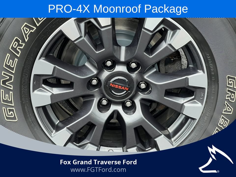 Used 2022 Nissan Titan PRO-4X w/ Pro-4x Convenience Package AWD/4WD image 9