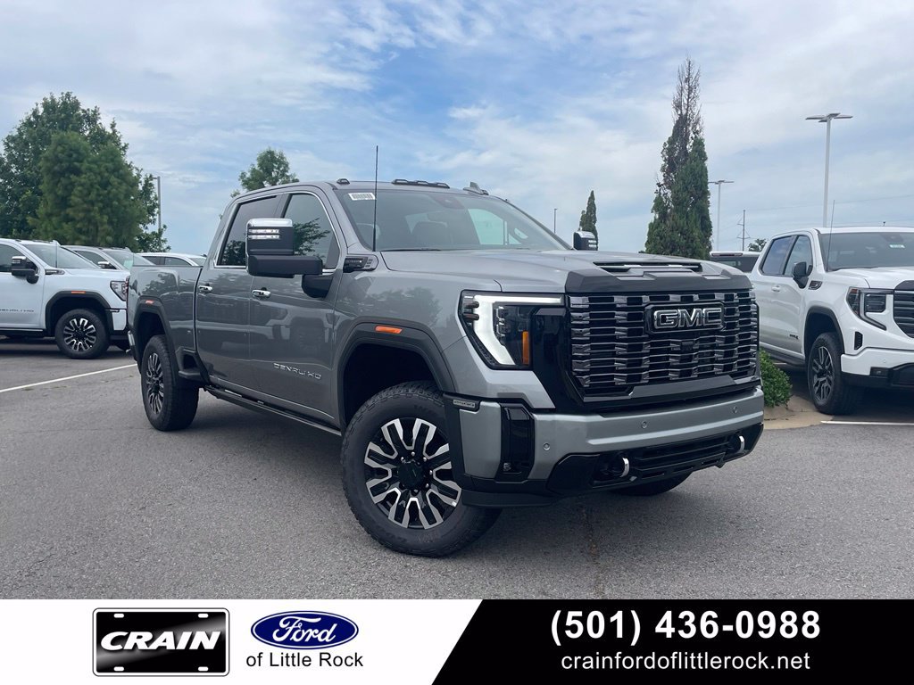 Used 2026 GMC Sierra 2500 Denali Ultimate AWD/4WD image 1