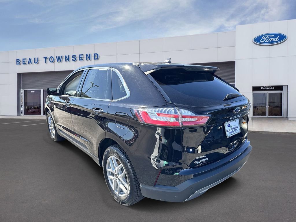 Certified 2024 Ford Edge SEL image 3