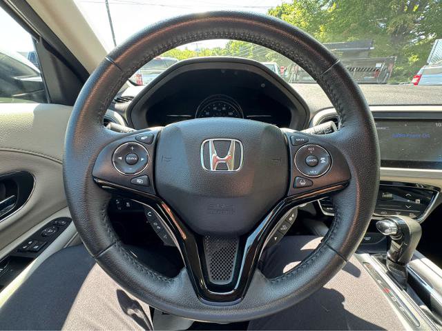 Used 2021 Honda HR-V EX-L image 17