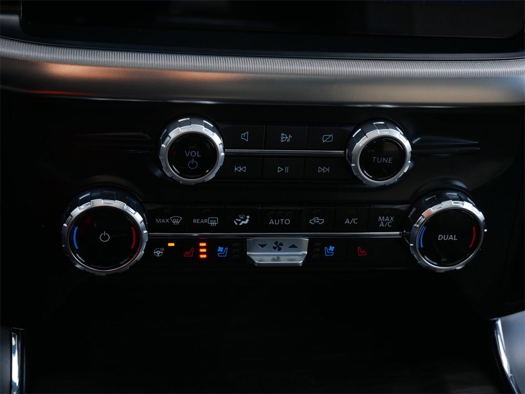 Certified 2024 Ford F150 Lariat w/ Equipment Group 502A High image 24