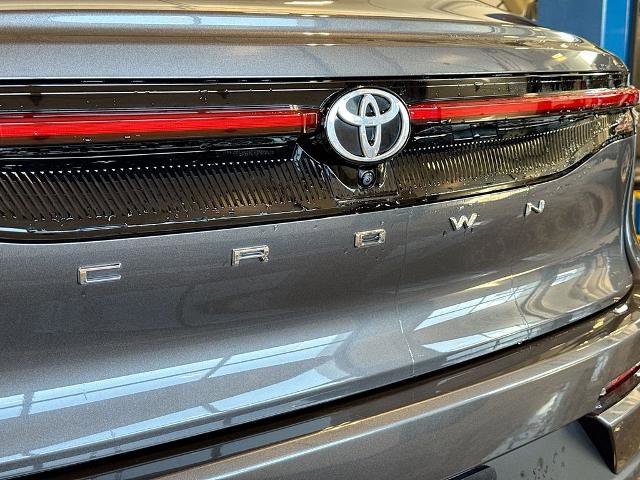 Used 2023 Toyota Crown AWD/4WD image 20