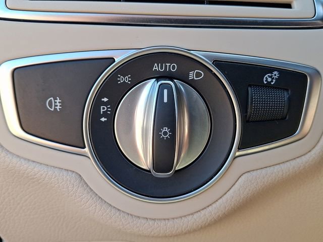 Used 2020 Mercedes-Benz C 300 4MATIC Cabriolet image 24