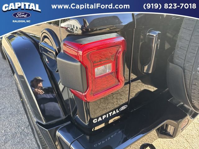 Used 2022 Jeep Wrangler Unlimited Sahara image 15