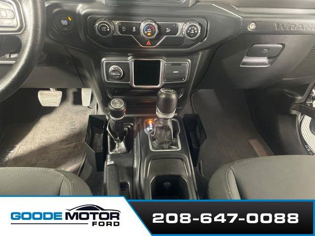 Used 2018 Jeep Wrangler Unlimited Sport AWD/4WD image 17