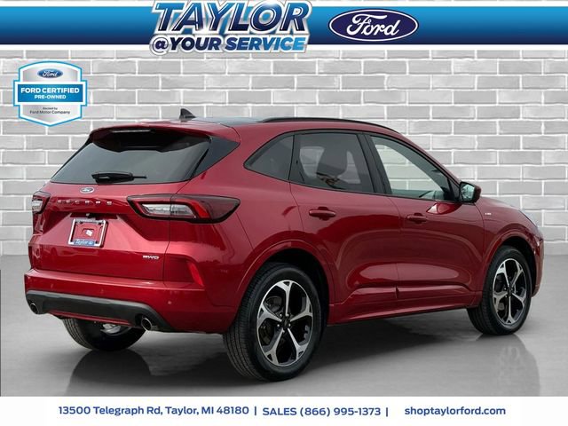 Certified 2023 Ford Escape ST-Line Elite w/ Premium Technology Package image 3