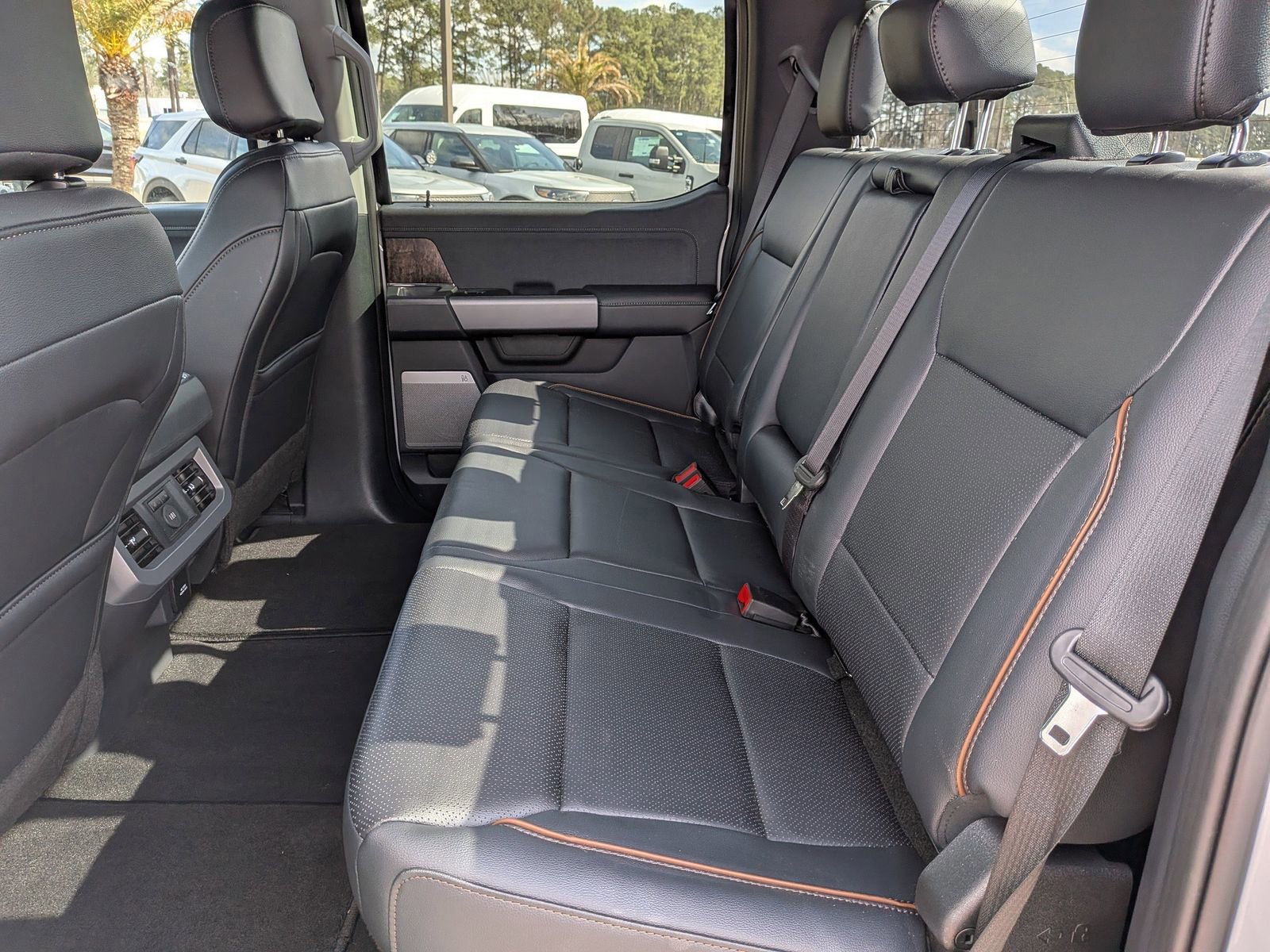 Certified 2026 Ford F250 Lariat w/ Black Appearance Package image 15