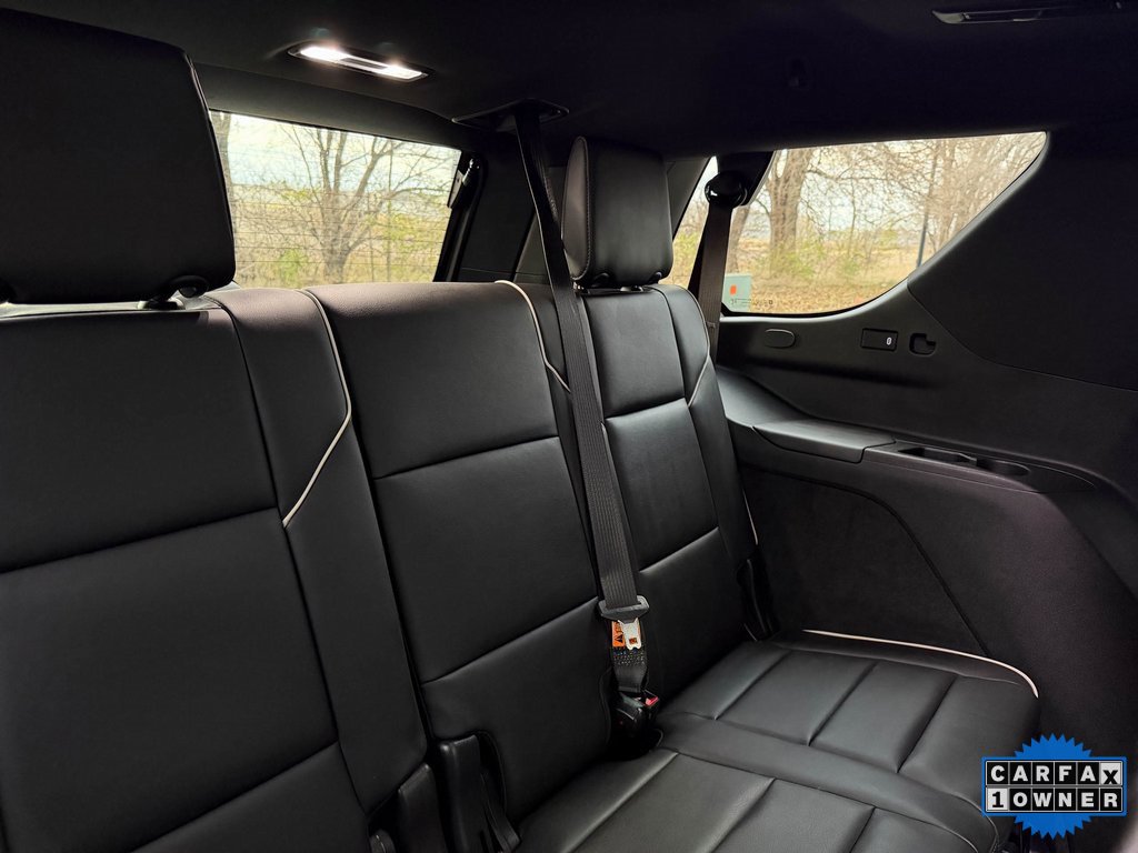 Used 2021 Cadillac Escalade Premium Luxury image 26