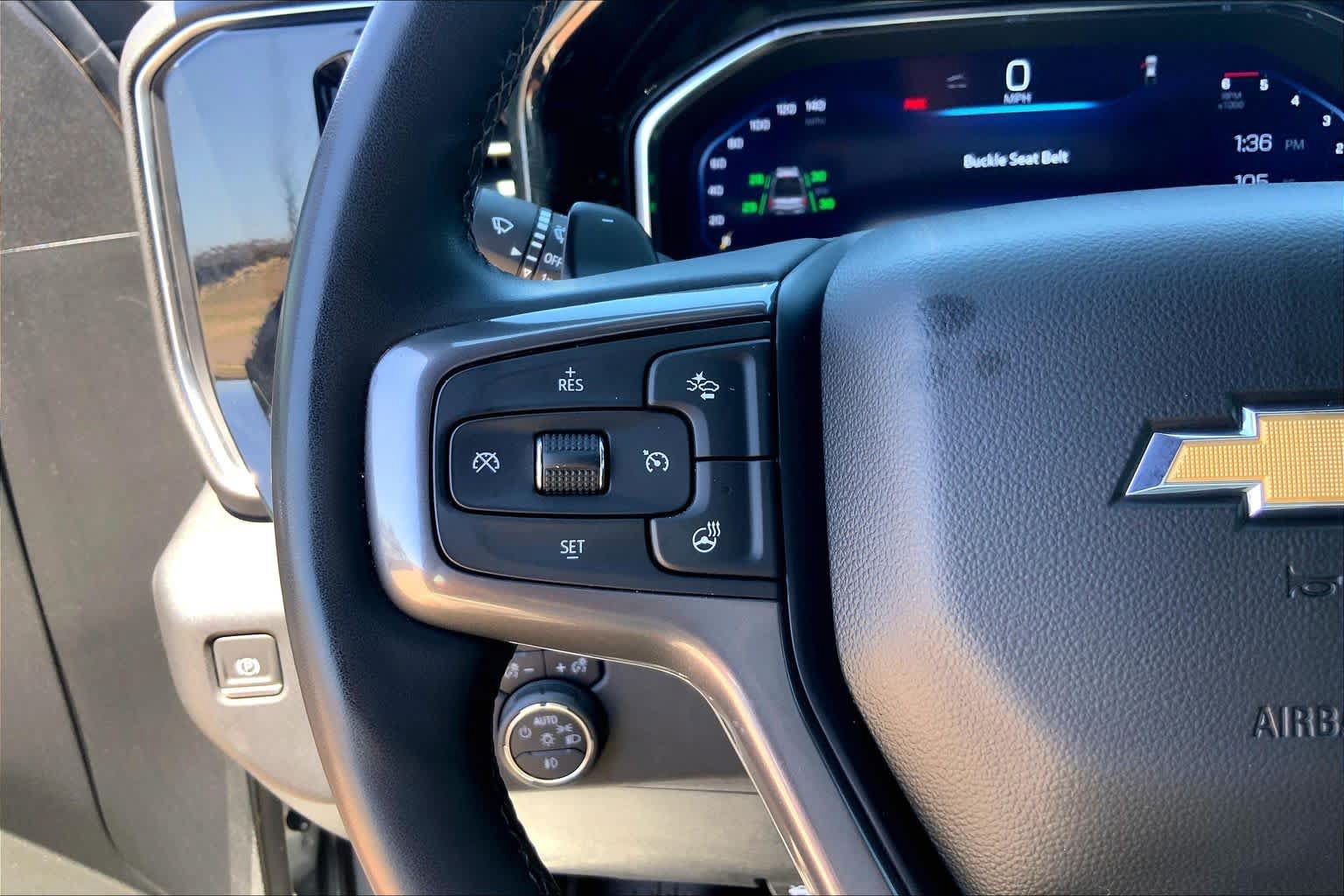 Used 2024 Chevrolet Silverado 1500 High Country w/ High Country Premium Package AWD/4WD image 24