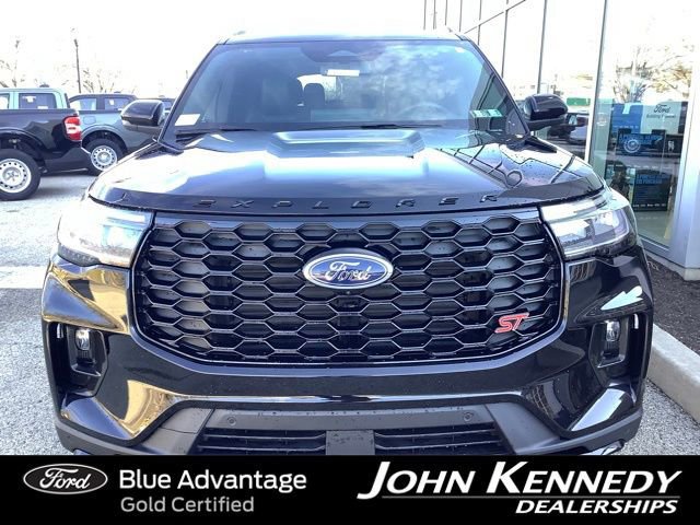 Certified 2025 Ford Explorer ST image 9