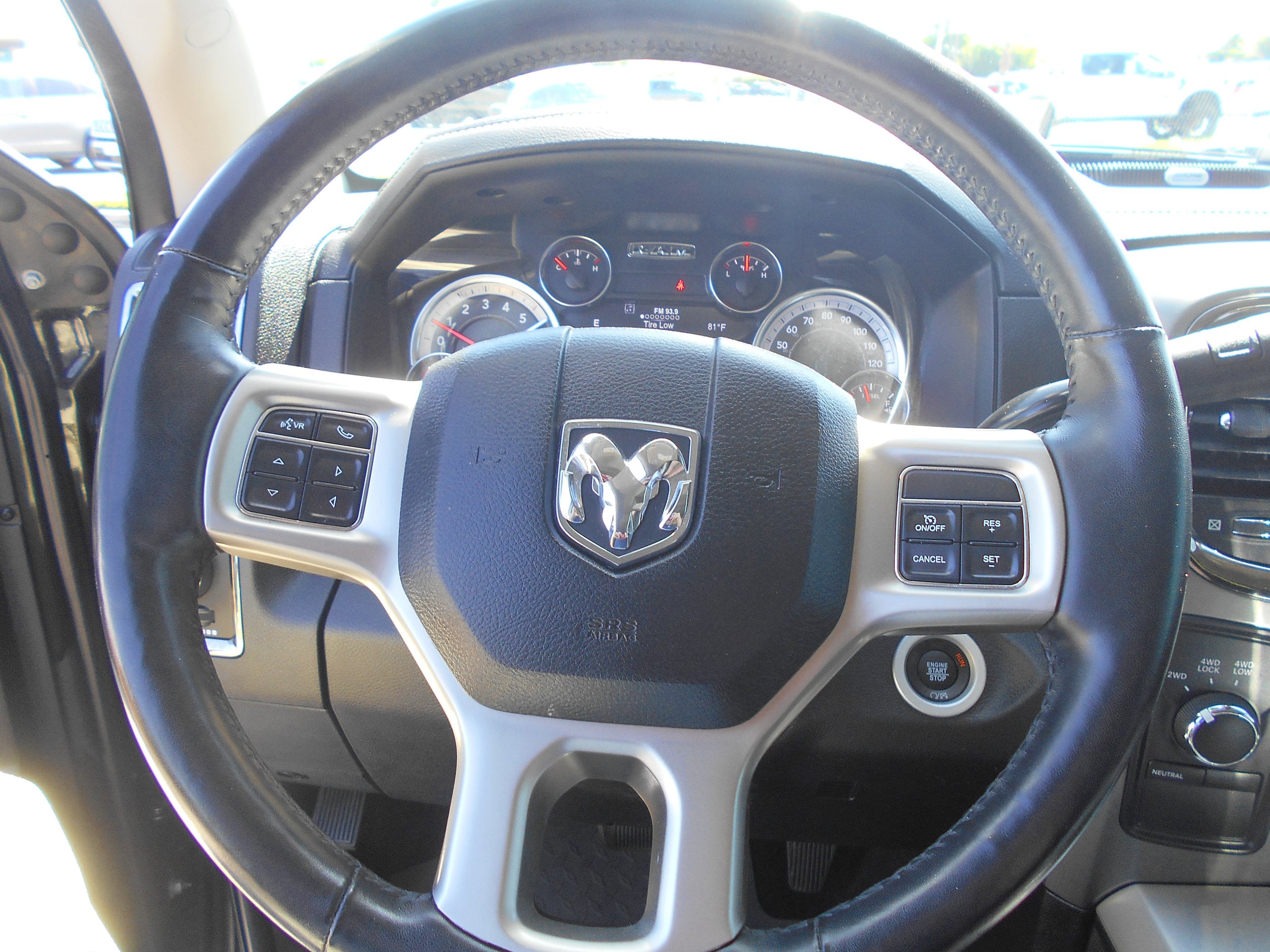 Used 2018 RAM 2500 Laramie w/ Sport Appearance Group AWD/4WD image 14
